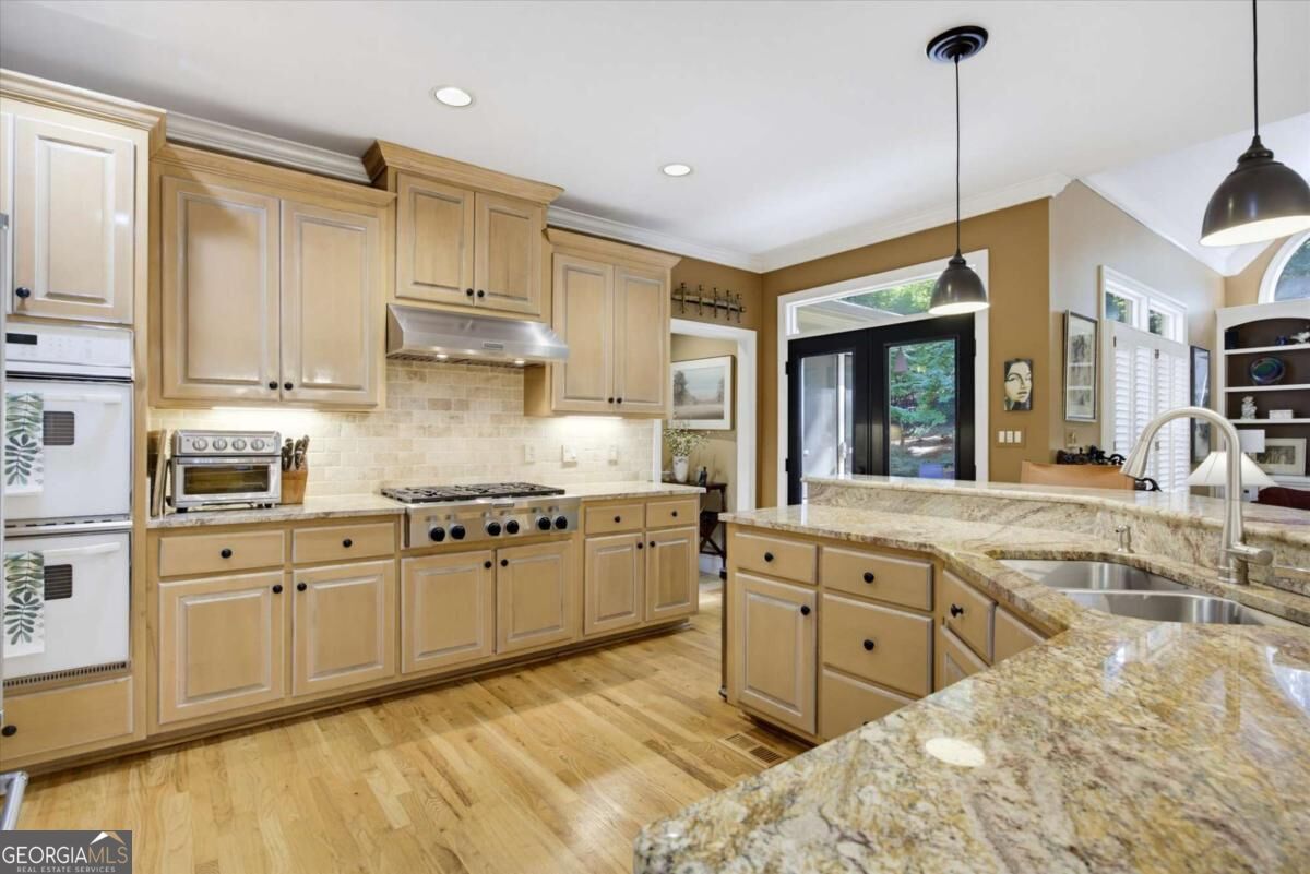 1311 Valley Reserve Drive Nw Property Photo 5