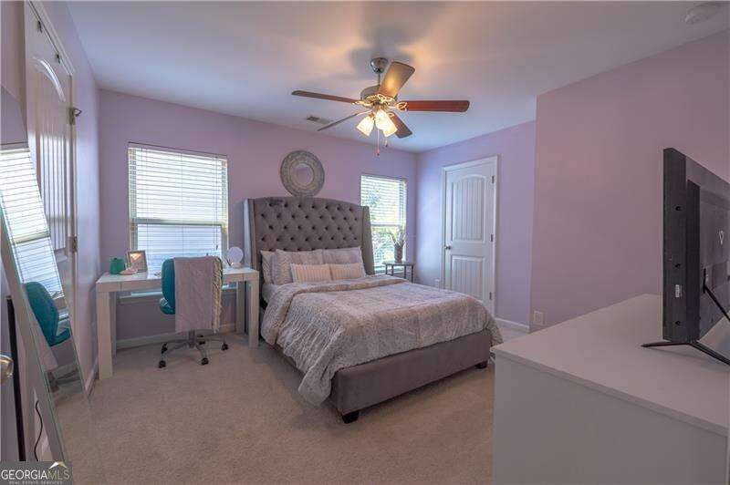 1098 Leybourne Cove Property Photo 24
