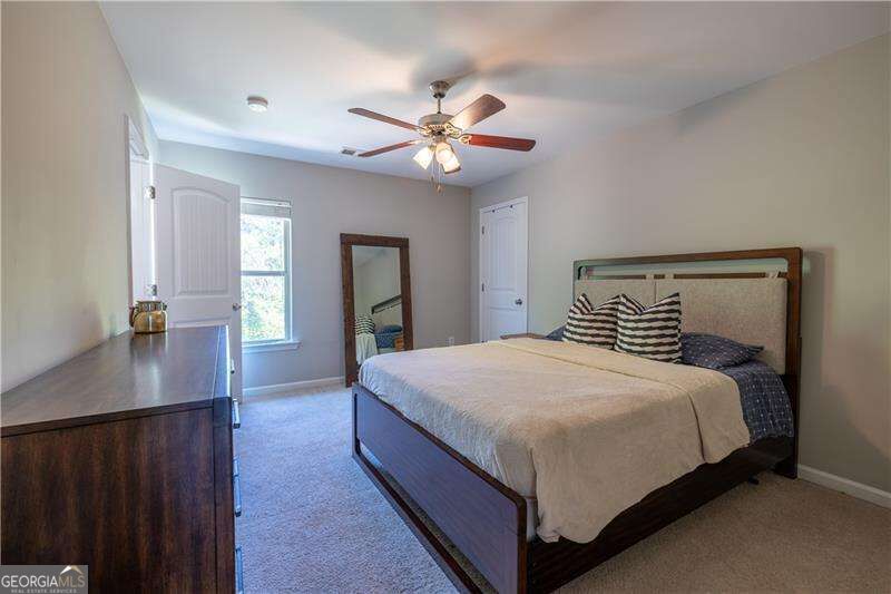 1098 Leybourne Cove Property Photo 25