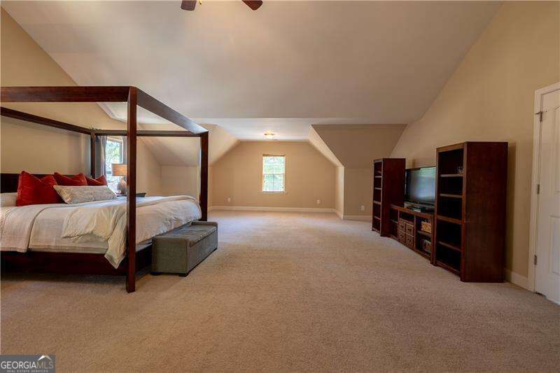 1098 Leybourne Cove Property Photo 29