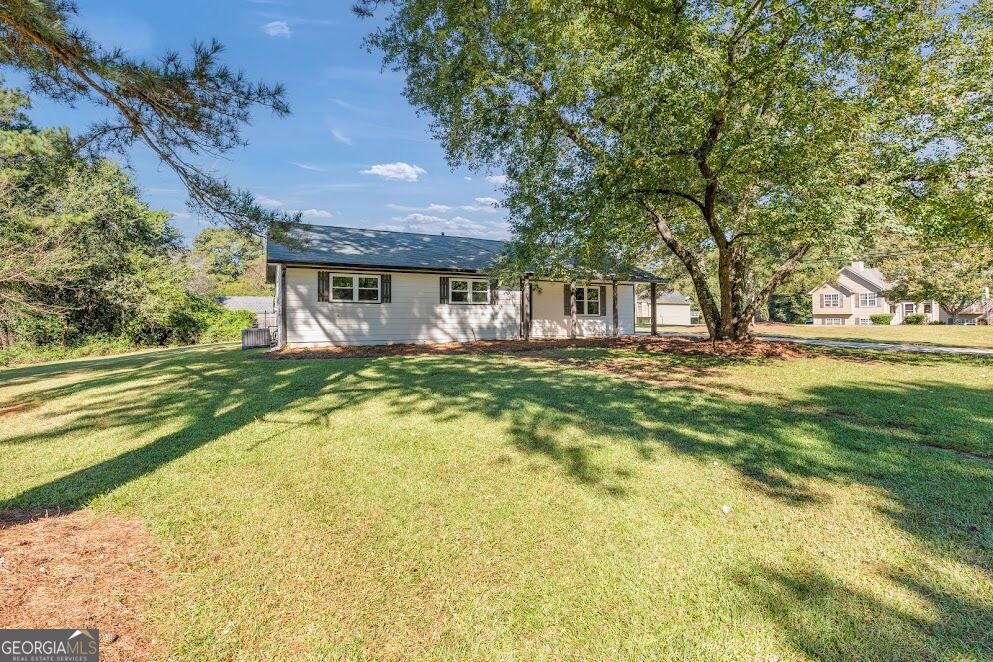 1782 Harmony Road Property Photo 4