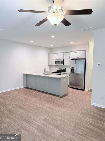 3122 Meadowstone Lane Sw Property Photo 8