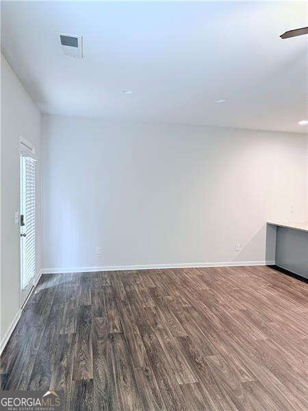 3122 Meadowstone Lane Sw Property Photo 12
