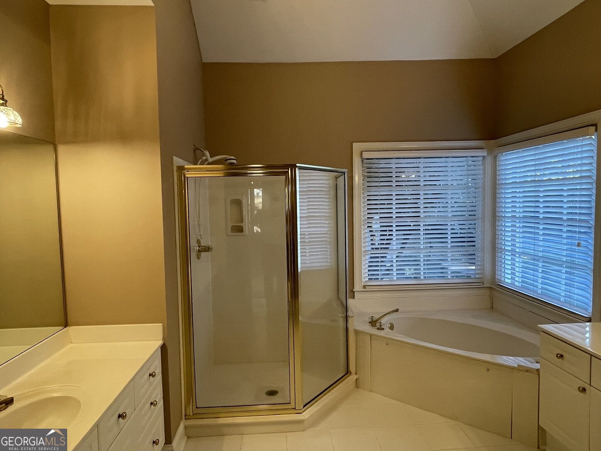 8550 Edwardton Drive Property Photo 24