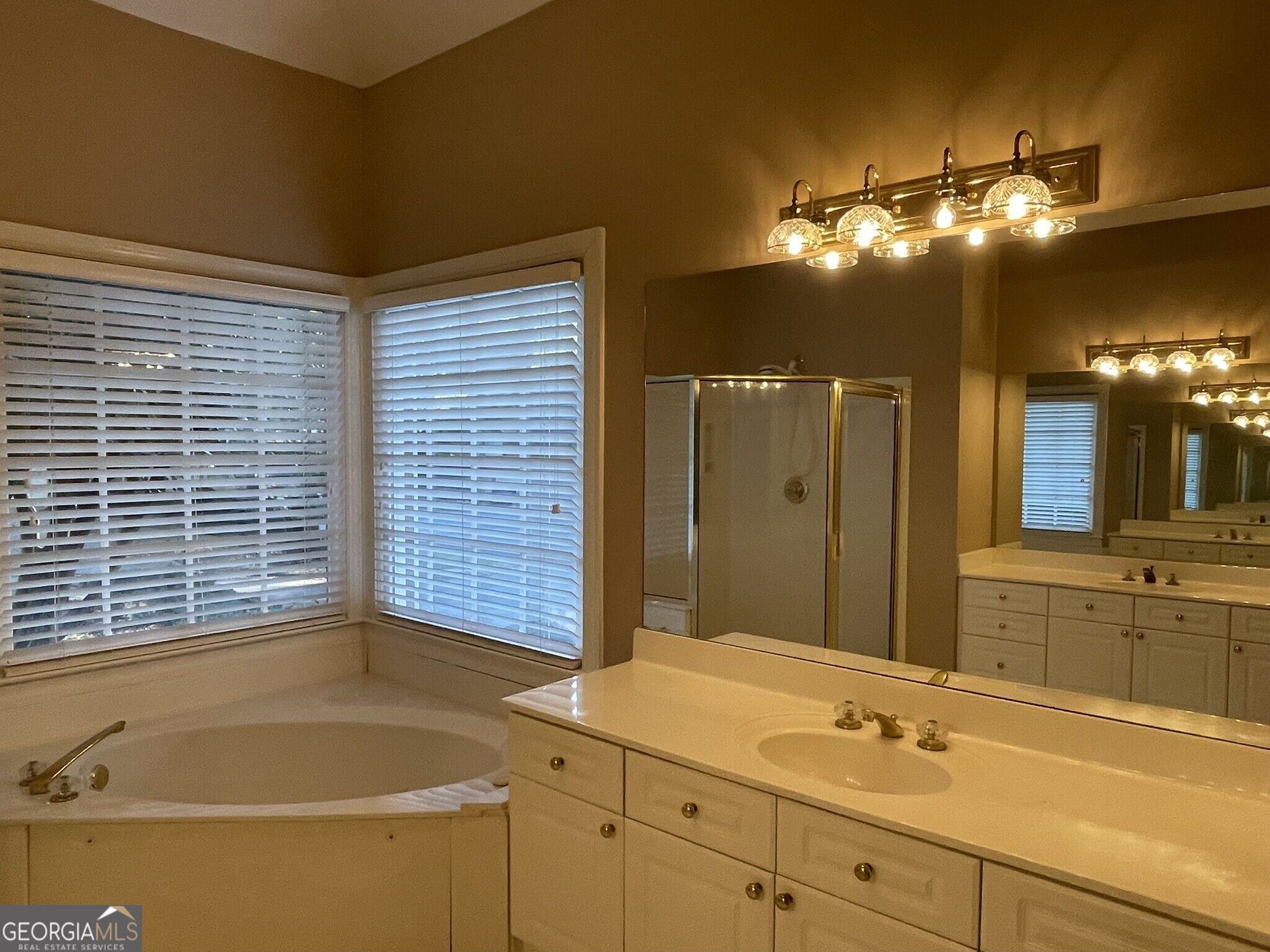 8550 Edwardton Drive Property Photo 26
