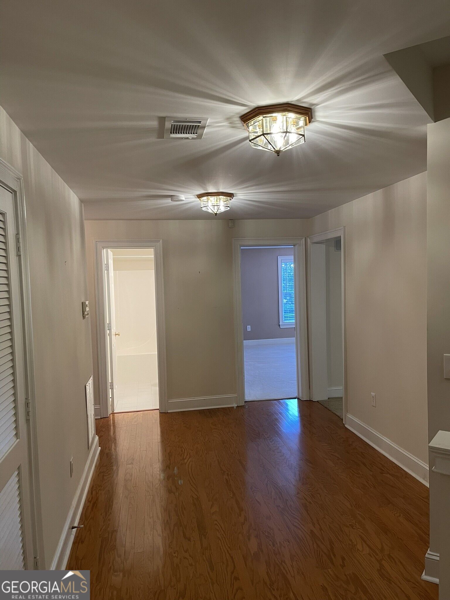 8550 Edwardton Drive Property Photo 38
