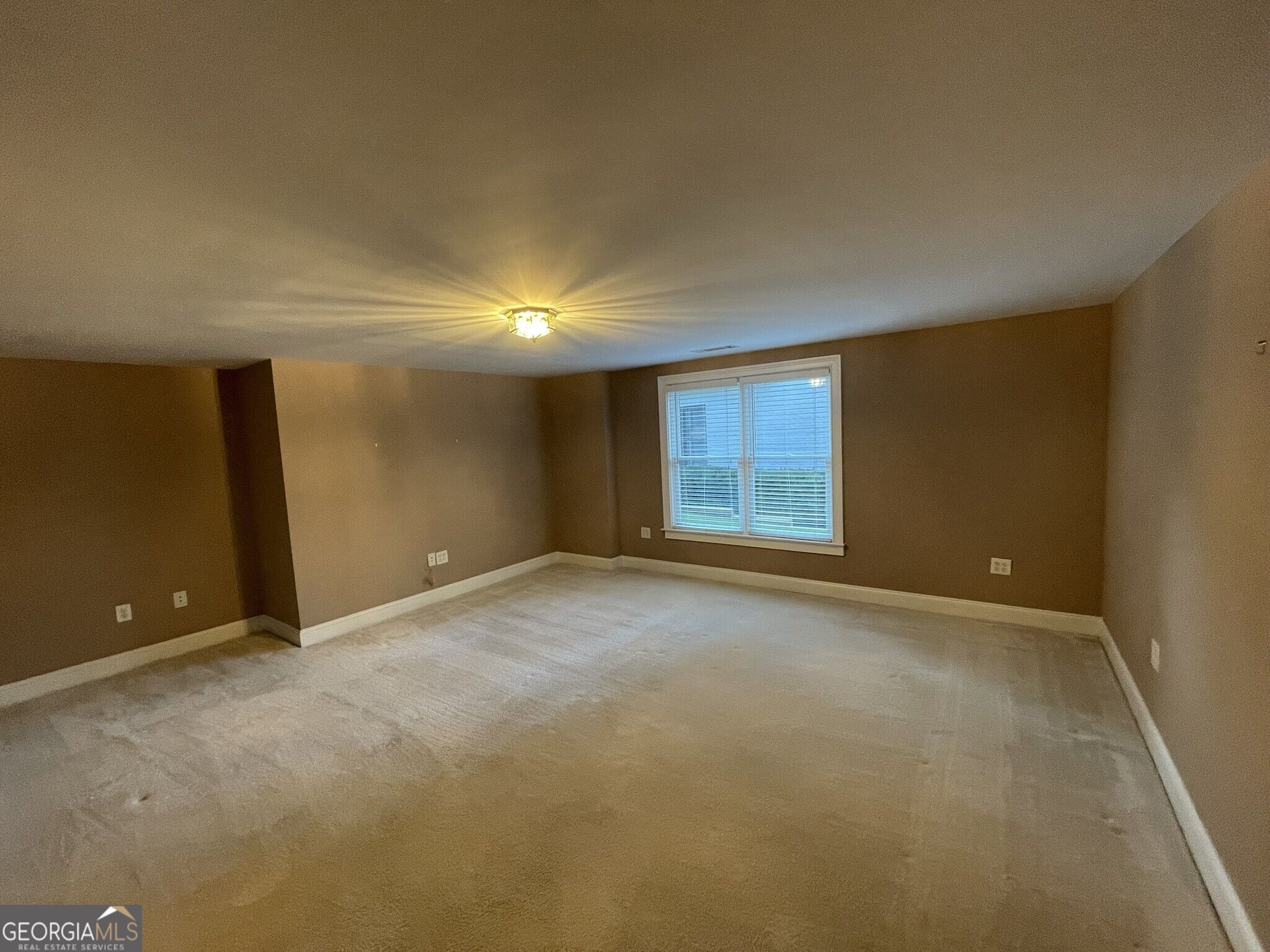 8550 Edwardton Drive Property Photo 40