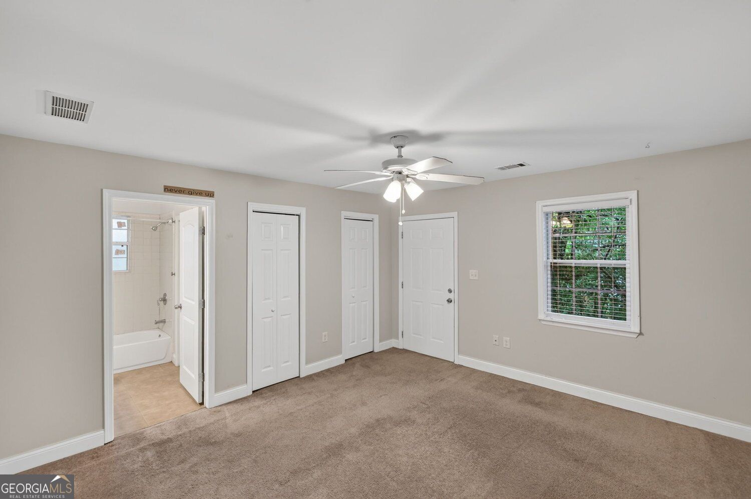2492 Maple Street Property Photo 26