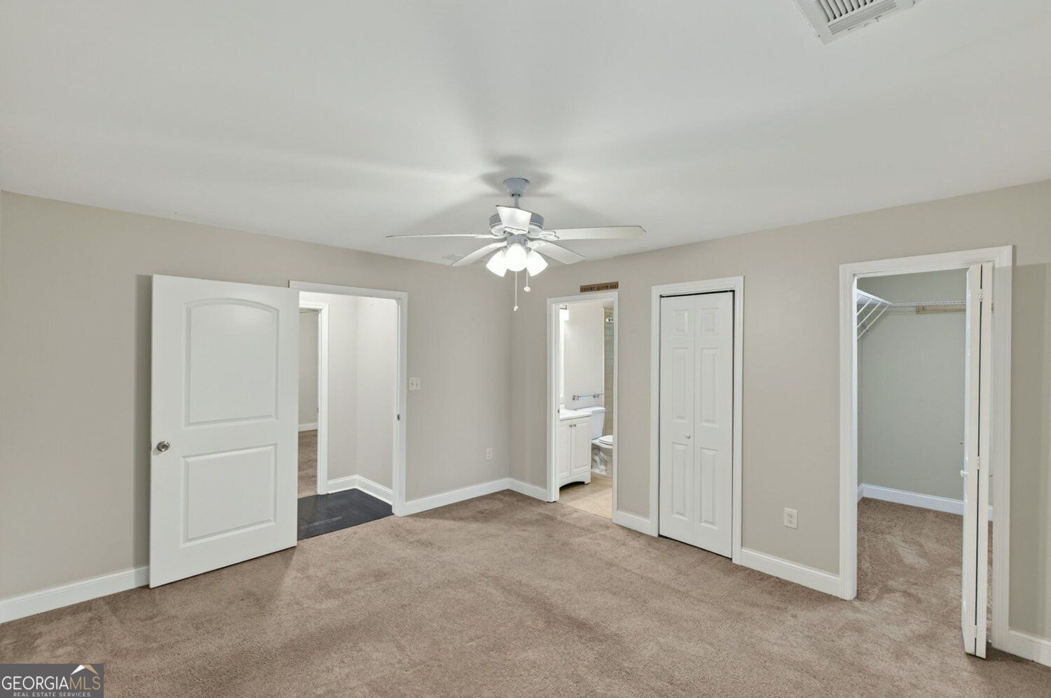 2492 Maple Street Property Photo 27