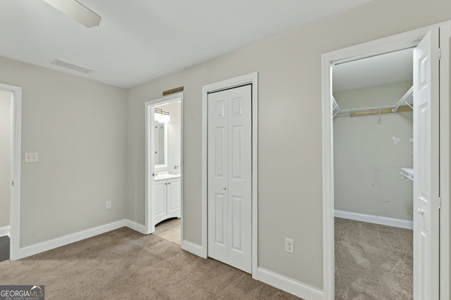 2492 Maple Street Property Photo 30
