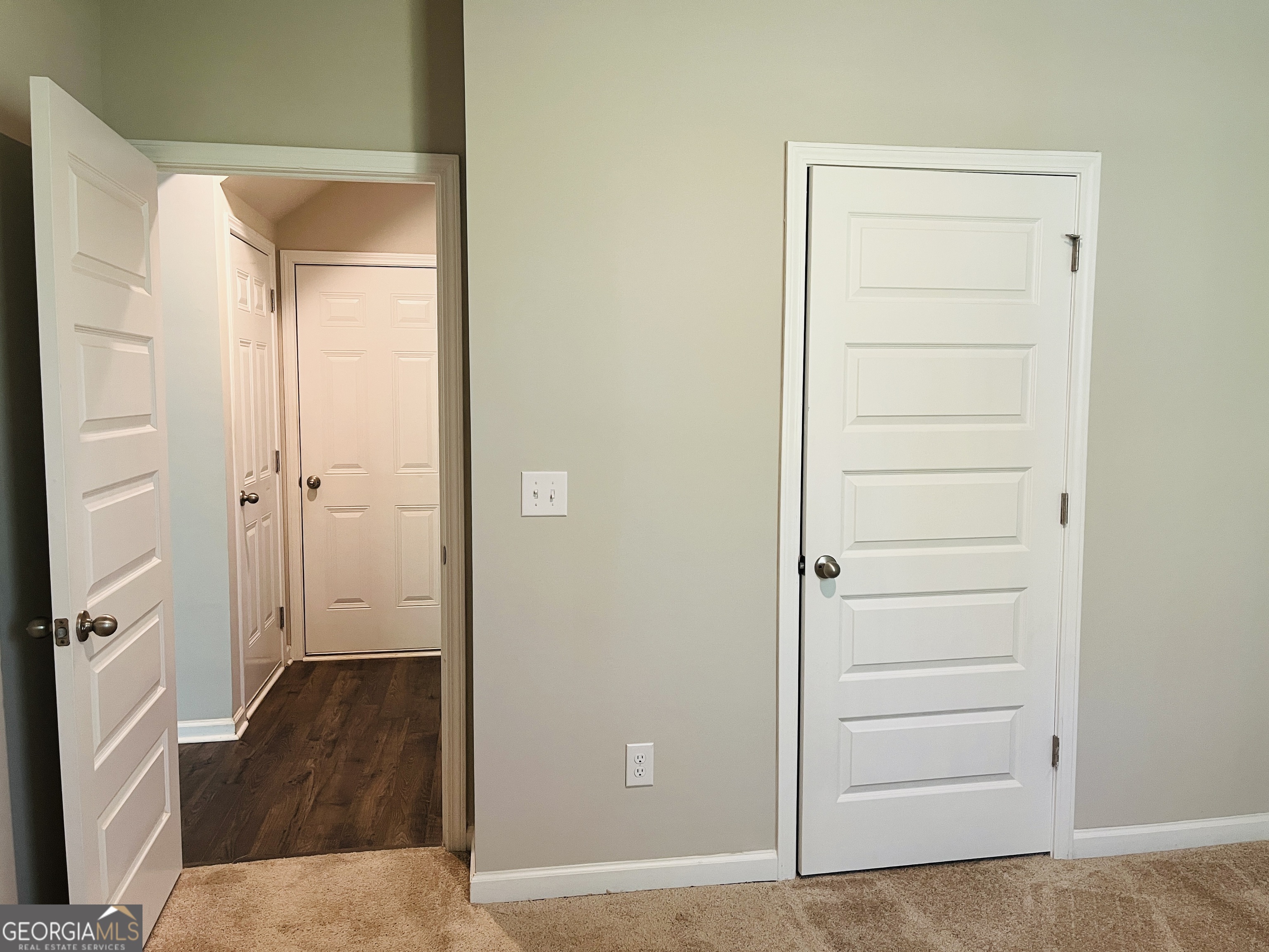 138 Silver Birch Pass Property Photo 16