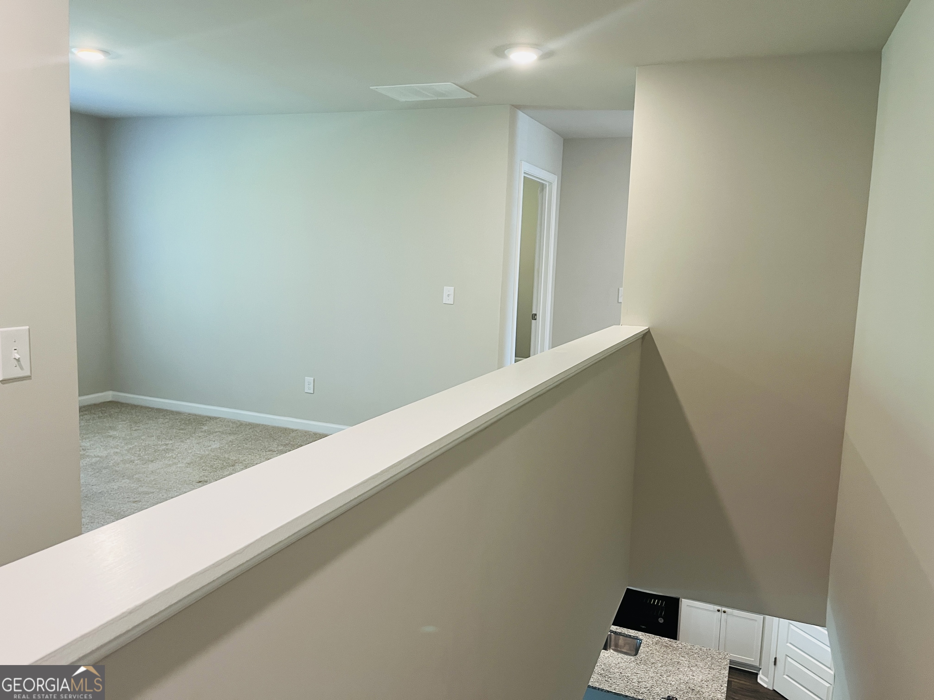 138 Silver Birch Pass Property Photo 28