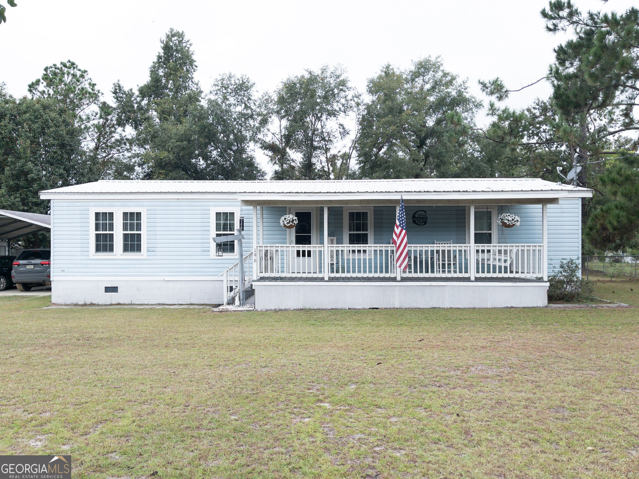 196 Northland Drive Property Photo 1