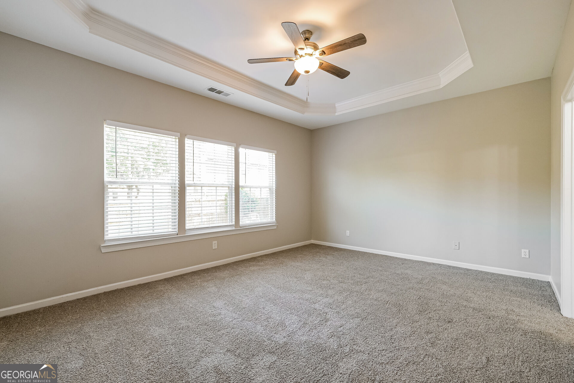 5071 Irvine Drive Property Photo 10