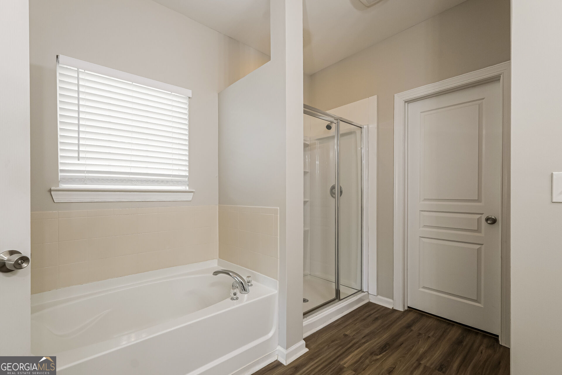 5071 Irvine Drive Property Photo 13