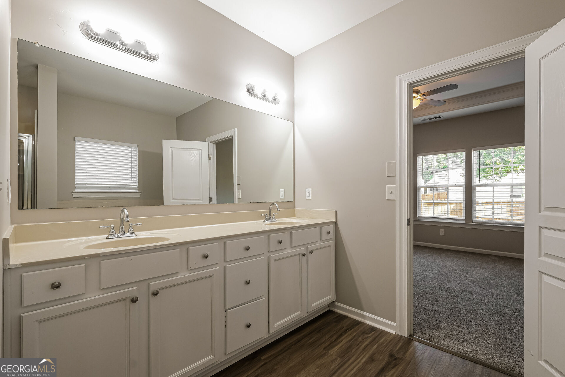 5071 Irvine Drive Property Photo 14