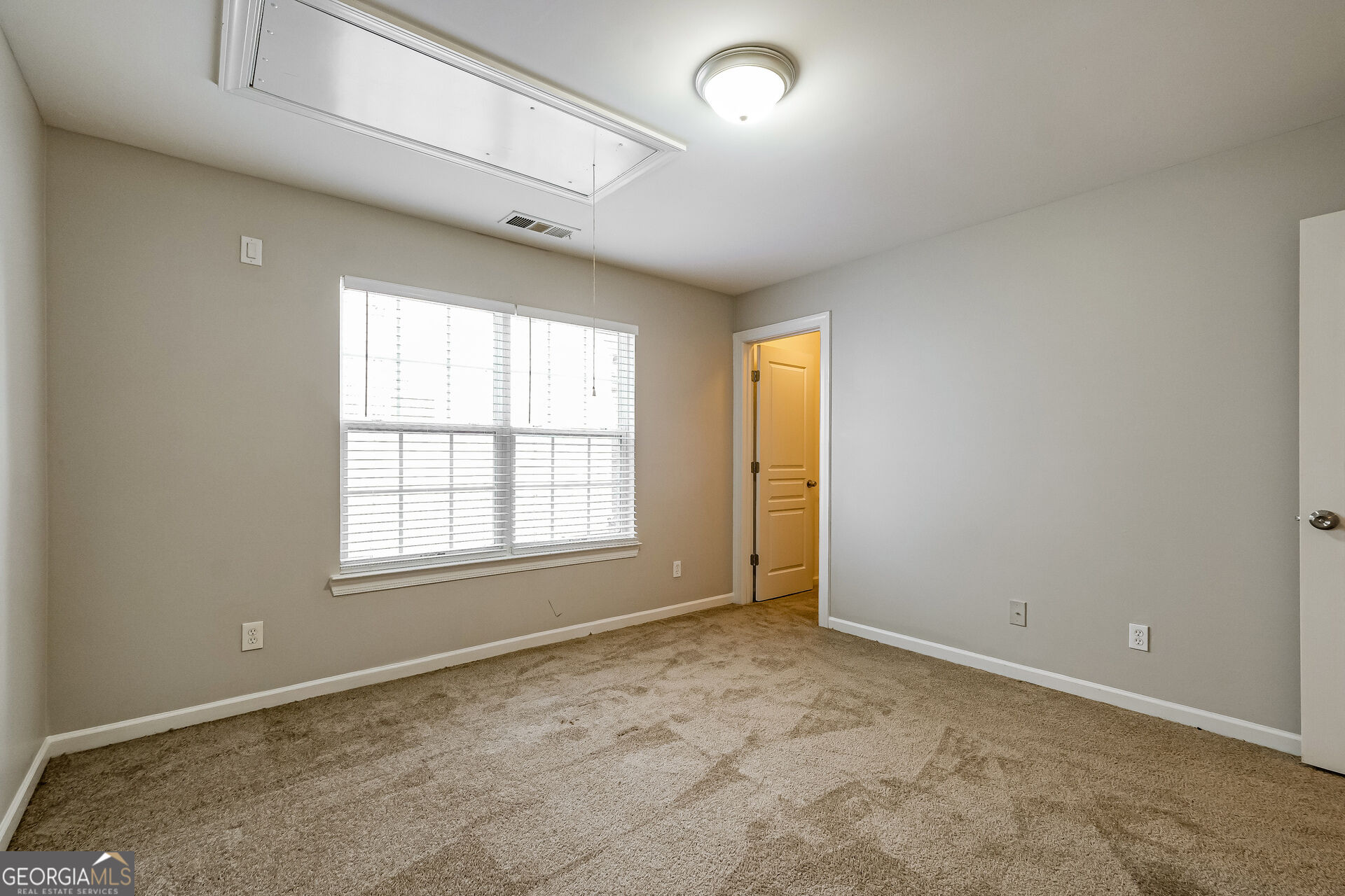 5071 Irvine Drive Property Photo 17