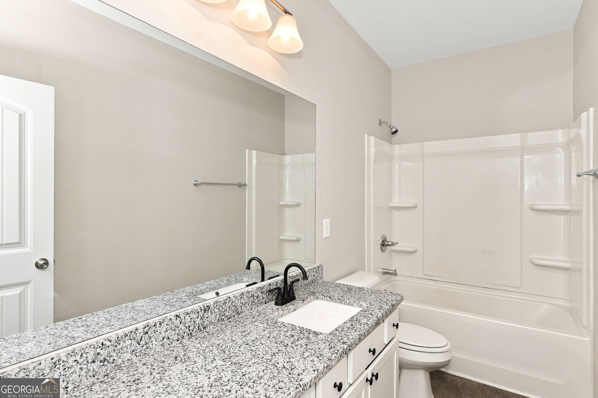153 Thomaston Street Property Photo 12