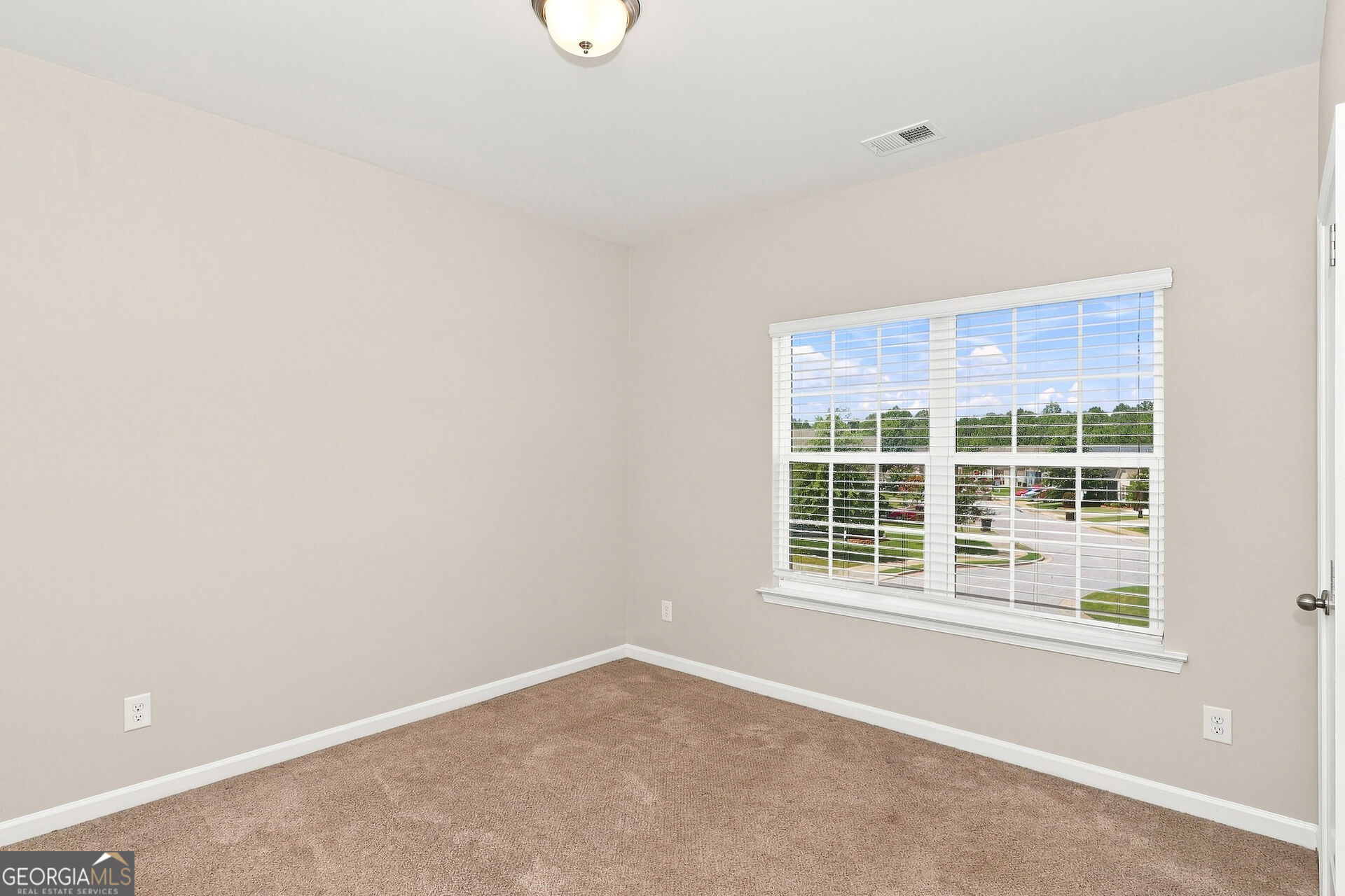 153 Thomaston Street Property Photo 17