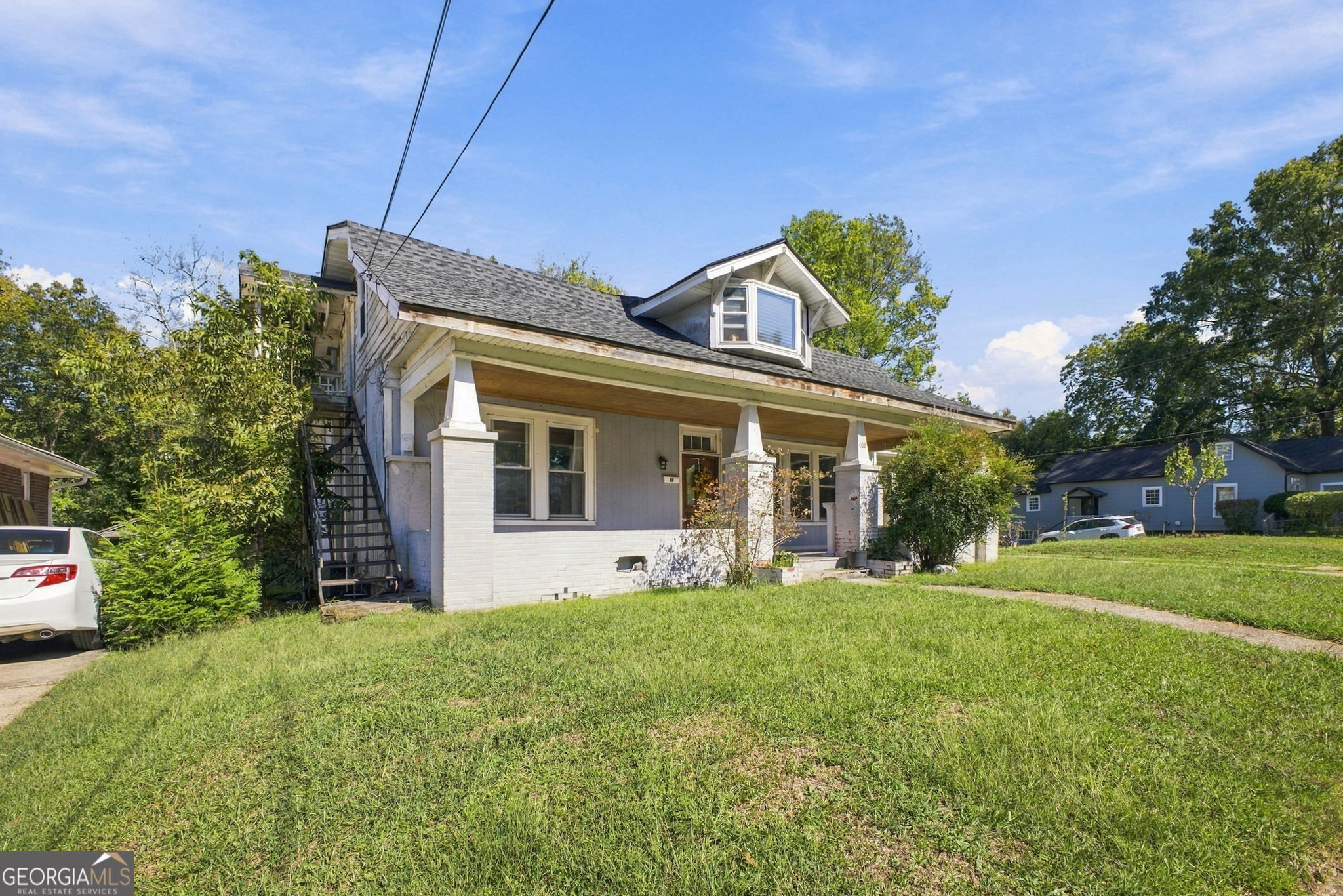 402 Stonewall Street Ne Property Photo 3