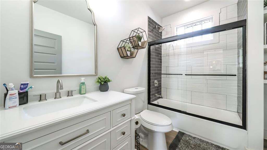 212 Georgia Avenue S Property Photo 27