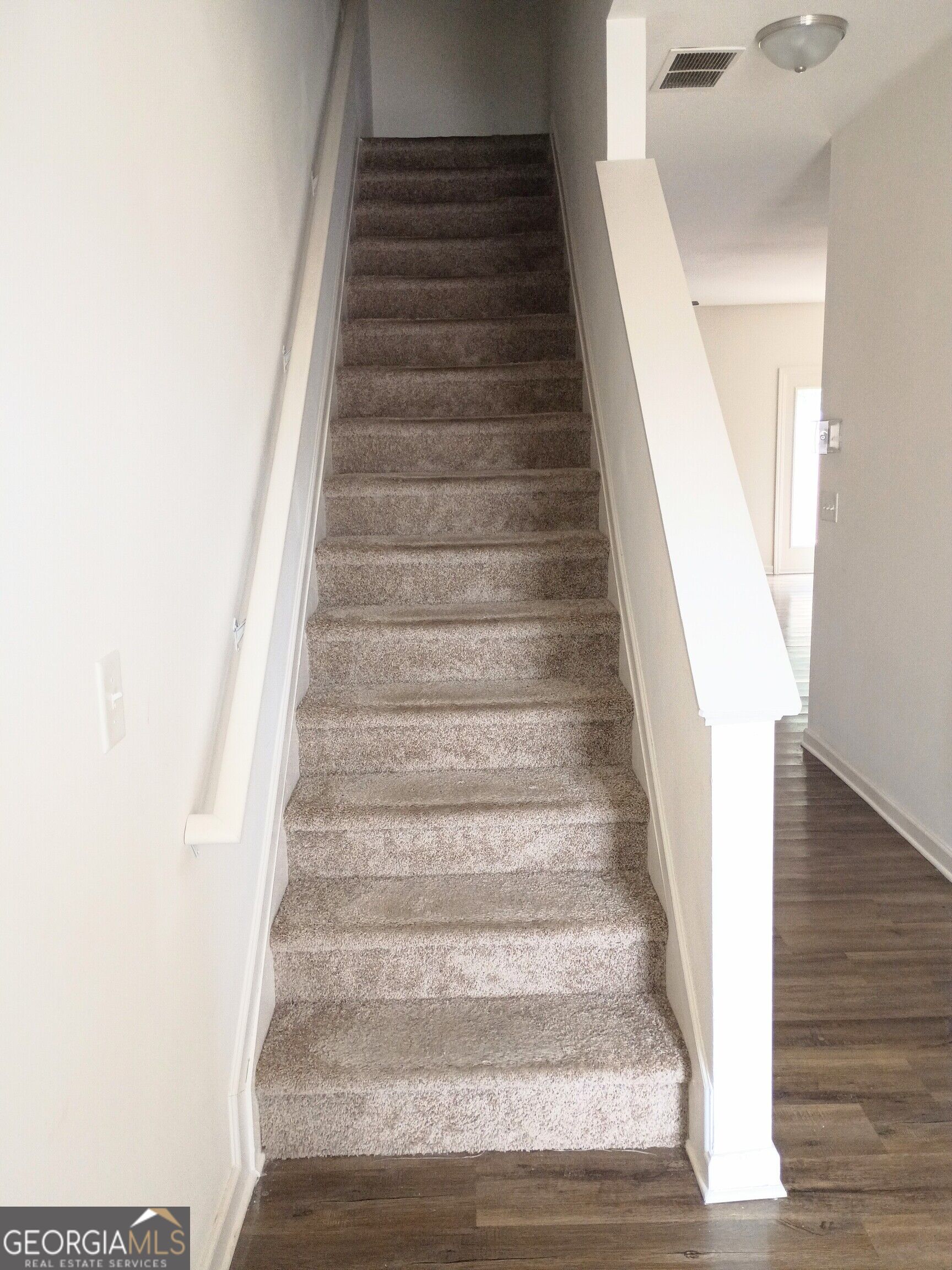 11912 Fuller Street Property Photo 10