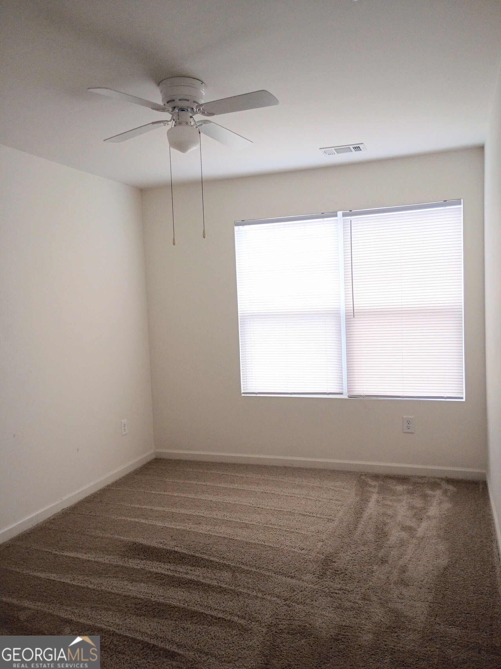 11912 Fuller Street Property Photo 16