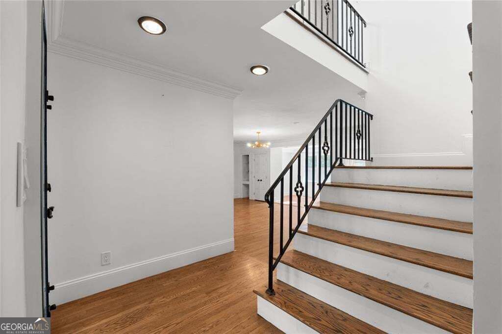 212 Kings Row Property Photo 16