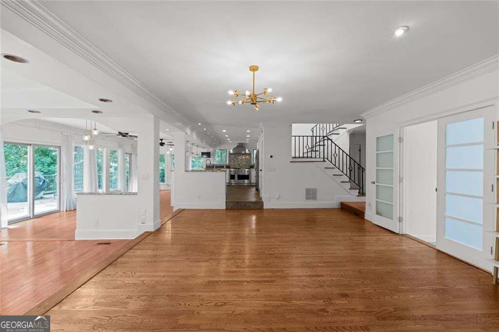 212 Kings Row Property Photo 33