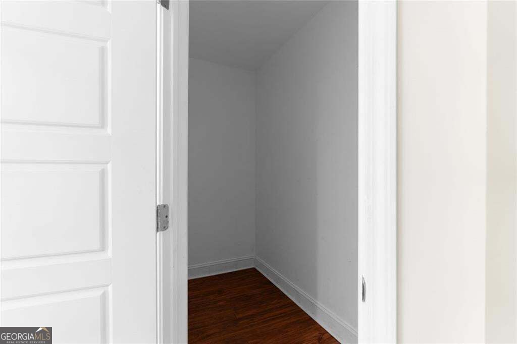 212 Kings Row Property Photo 98