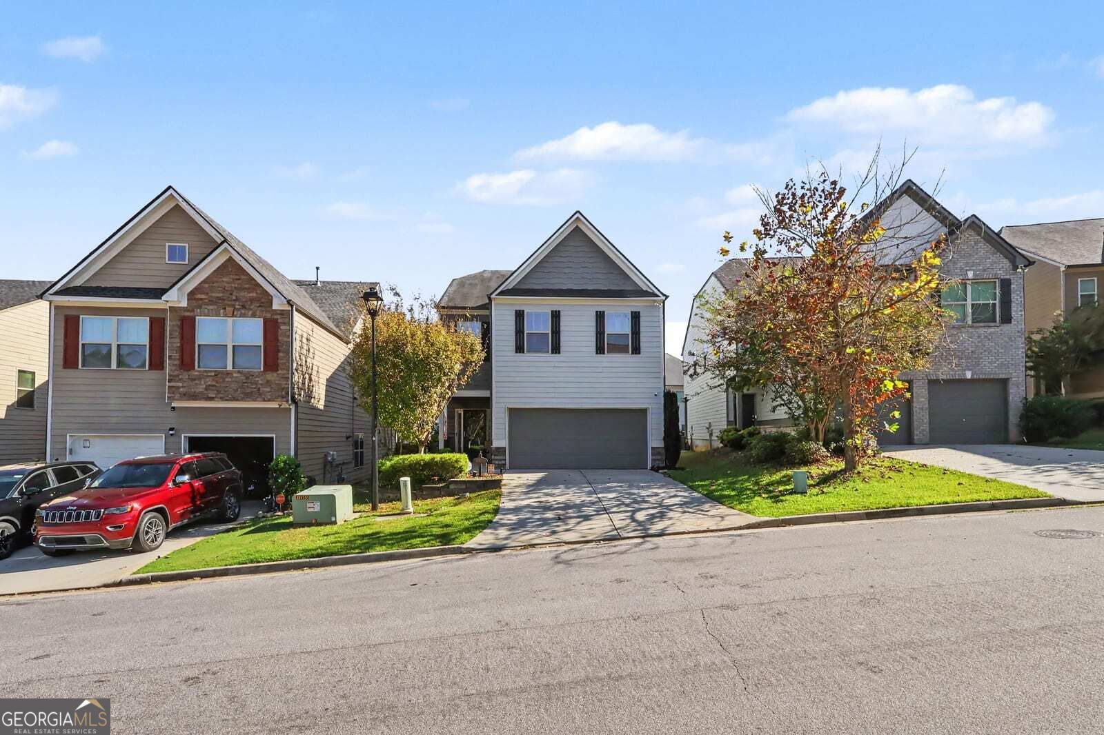 4083 Lake Manor Way Property Photo 4