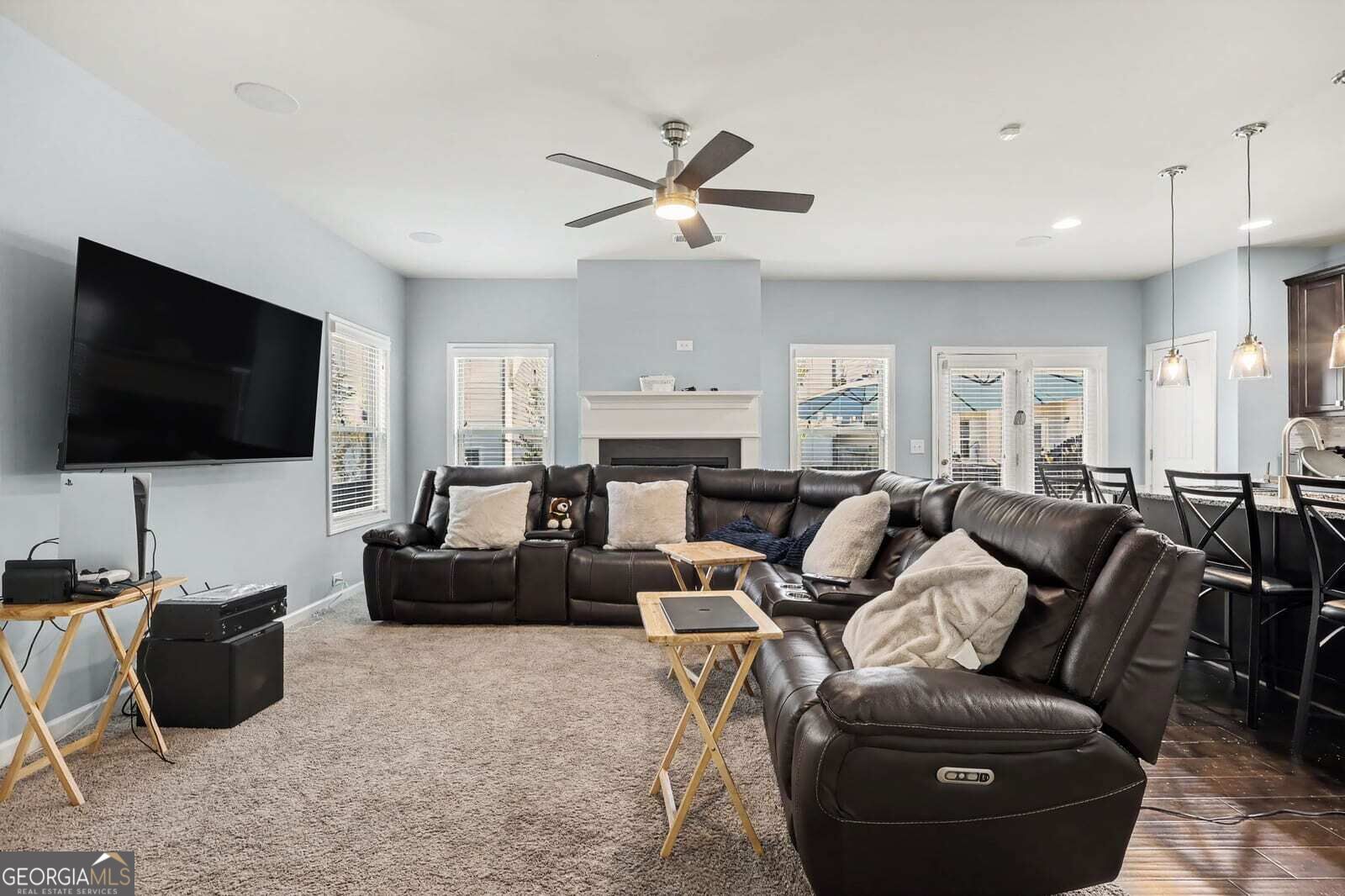 4083 Lake Manor Way Property Photo 7
