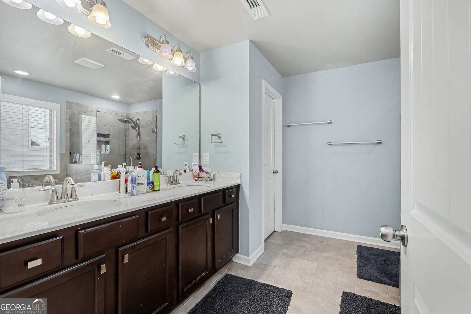 4083 Lake Manor Way Property Photo 24