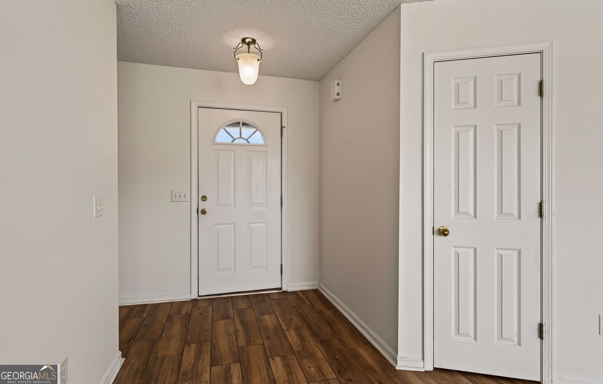 305 Timber View Drive Property Photo 5