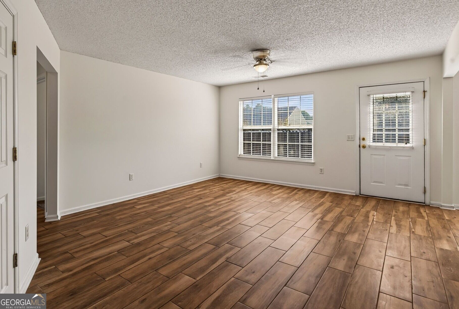 305 Timber View Drive Property Photo 8