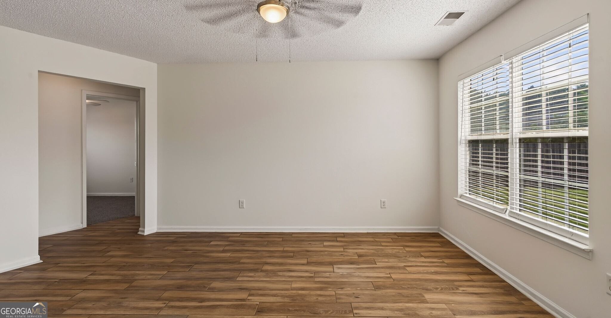 305 Timber View Drive Property Photo 9