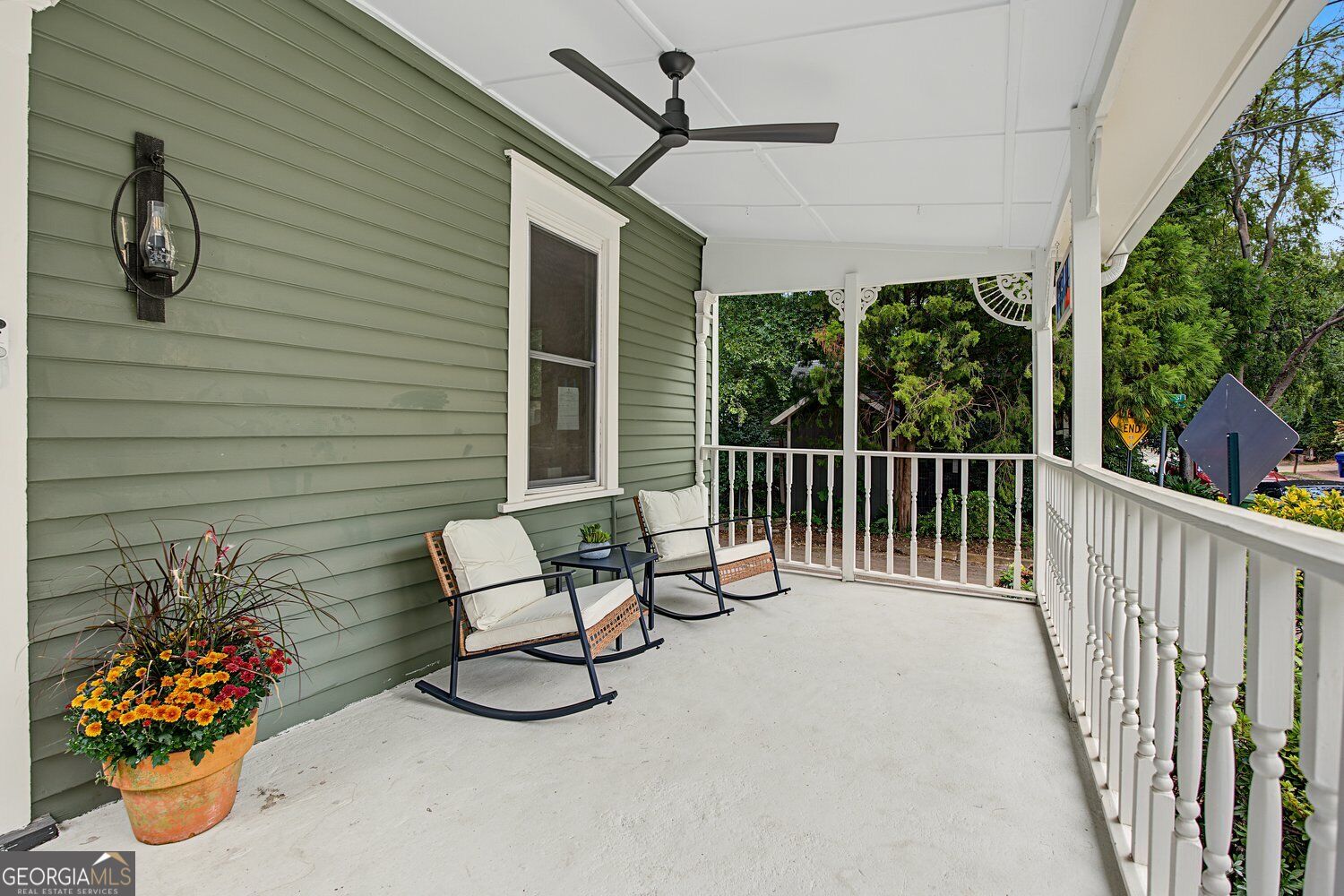 209 Estoria Street Se Property Photo 4