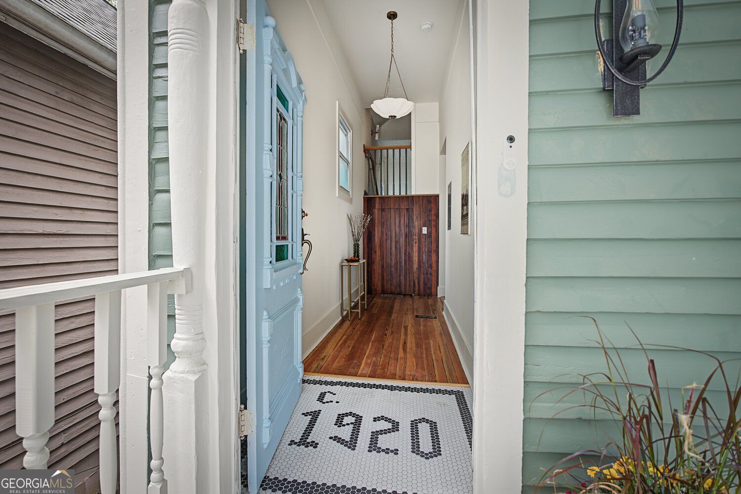 209 Estoria Street Se Property Photo 6
