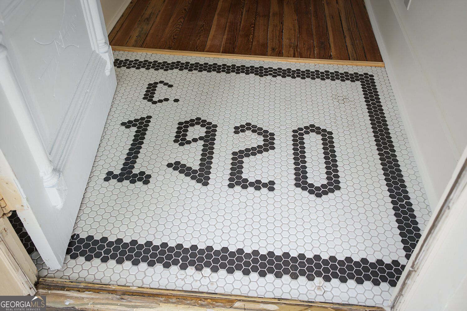 209 Estoria Street Se Property Photo 7