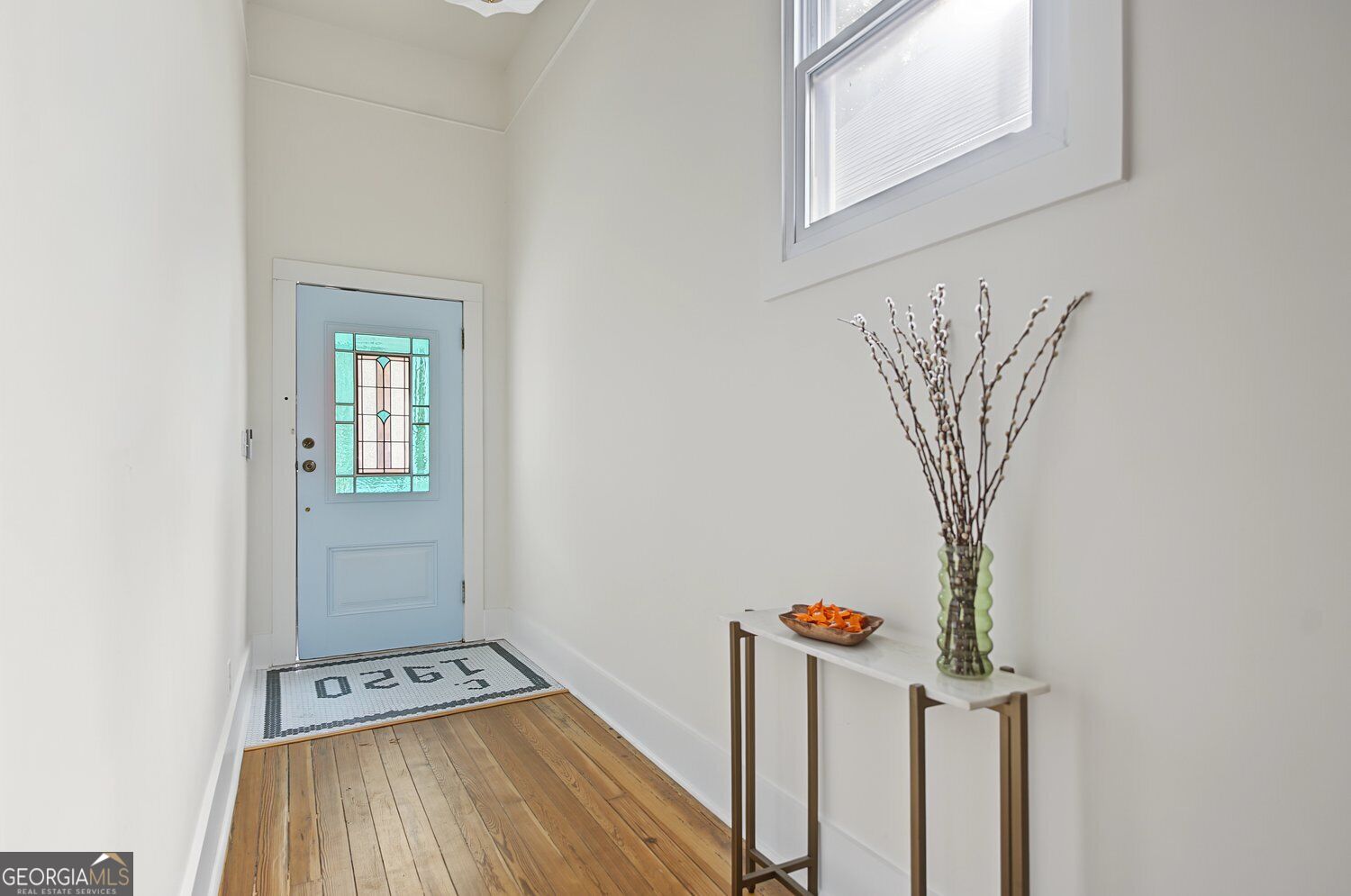 209 Estoria Street Se Property Photo 8