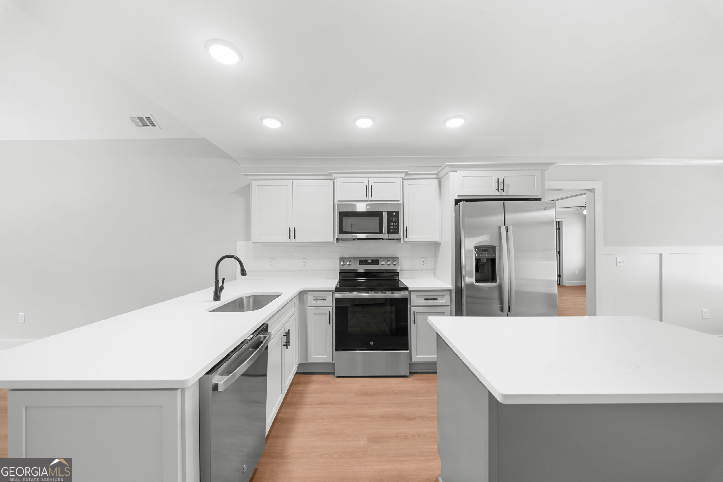 103 Pin Oak Lane Property Photo 8