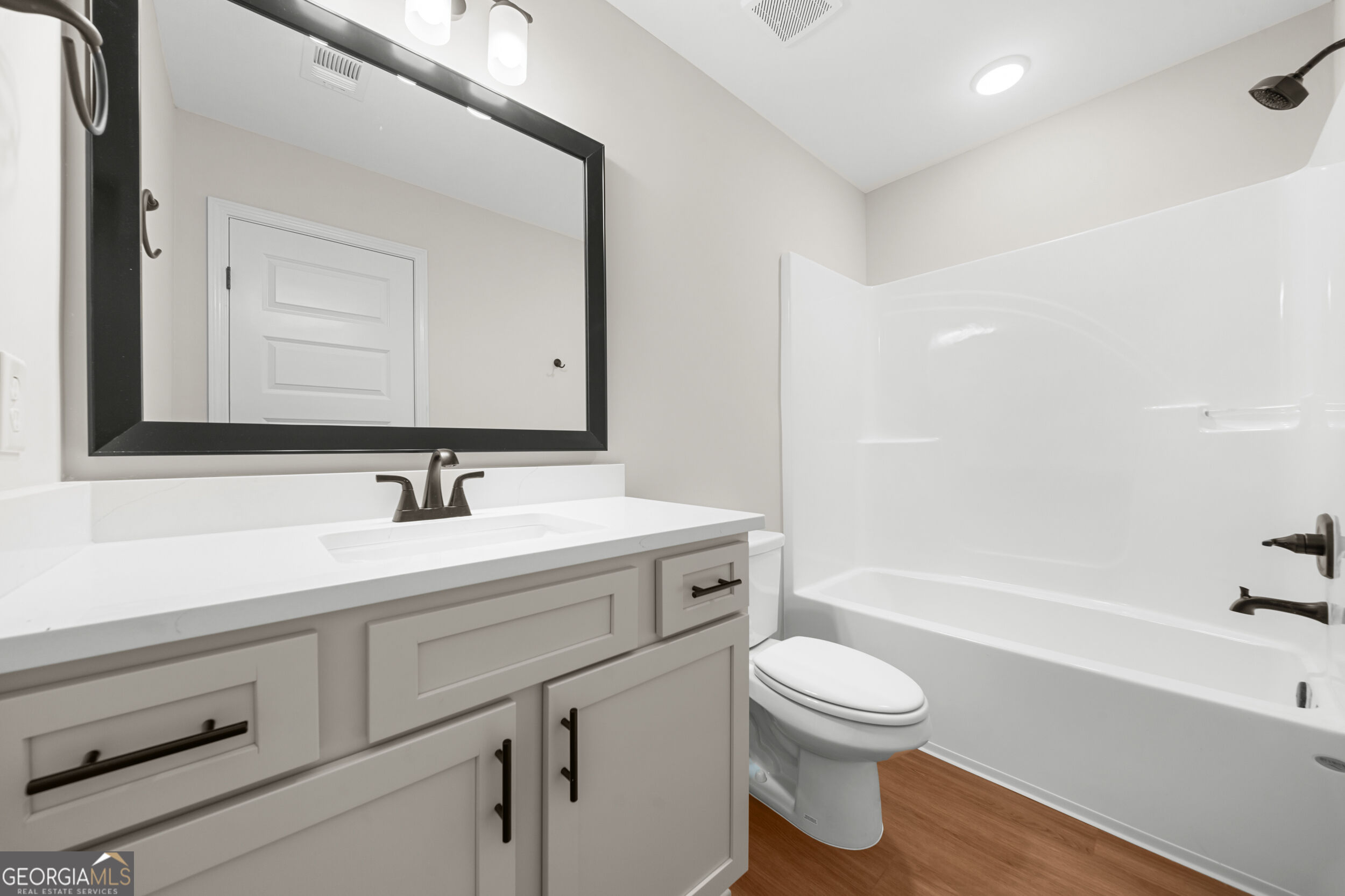 103 Pin Oak Lane Property Photo 16