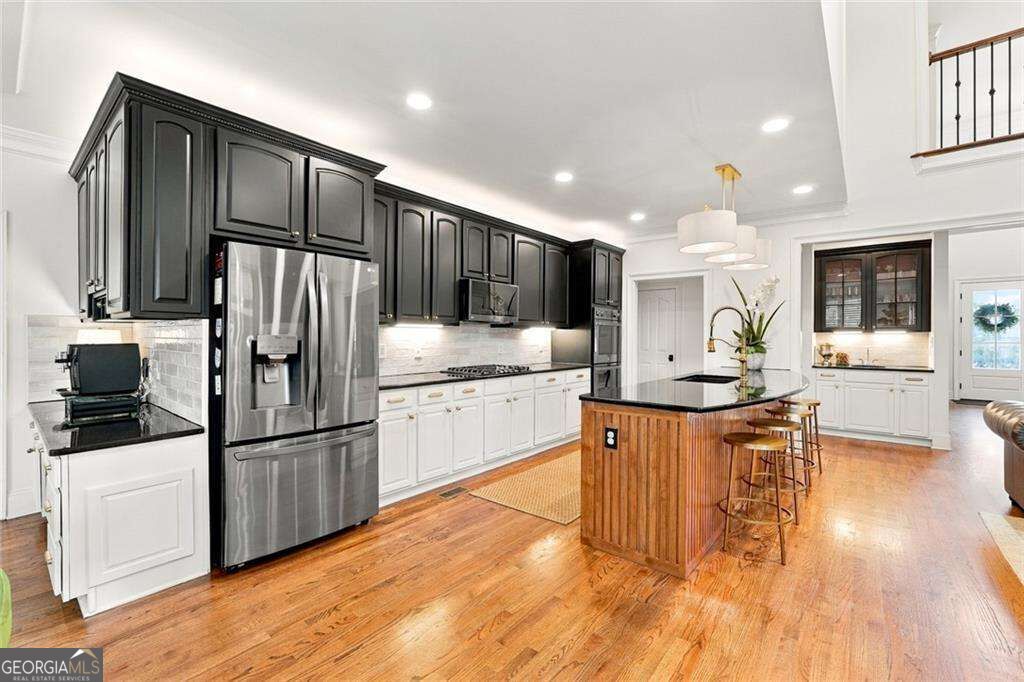 1373 N Druid Hills Road Property Photo 6