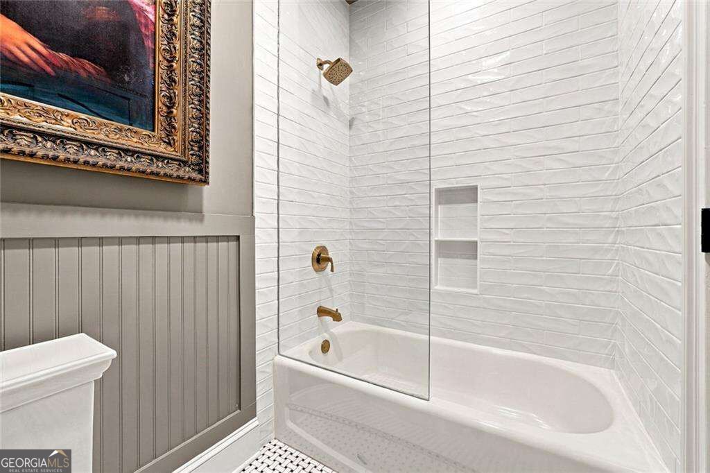1373 N Druid Hills Road Property Photo 24
