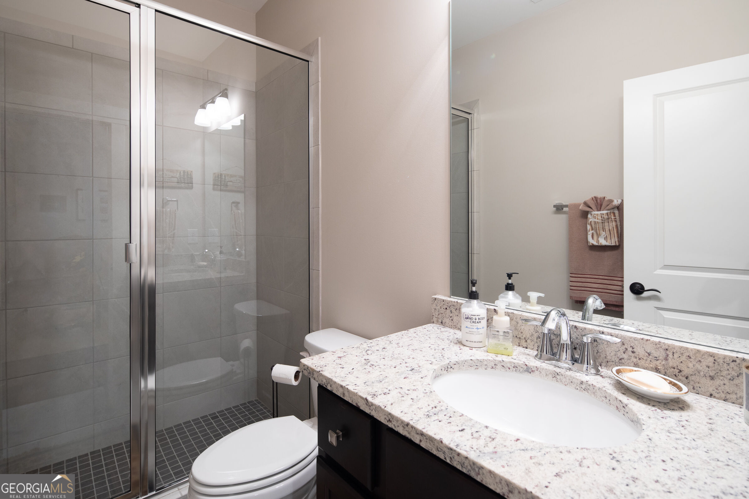 123 Waverly Drive Property Photo 42