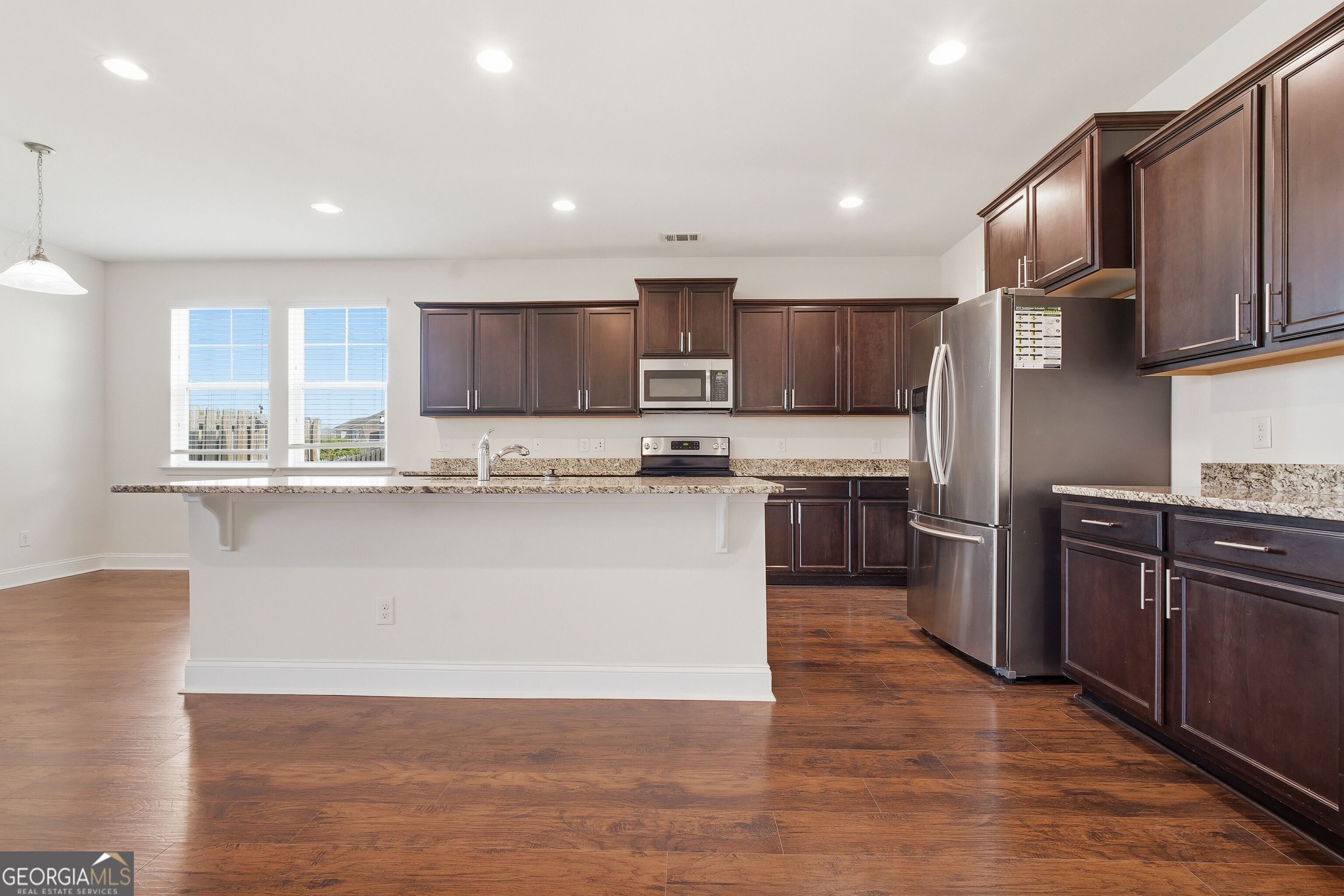 105 Grimsby Road Property Photo 2