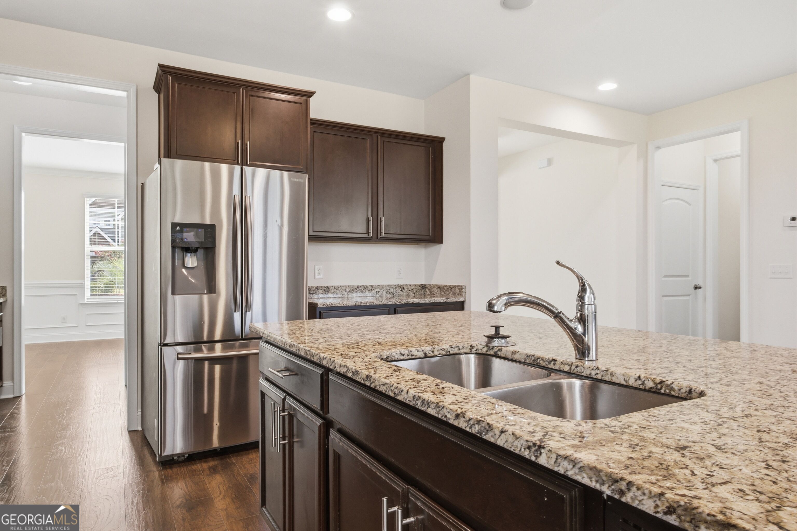 105 Grimsby Road Property Photo 6