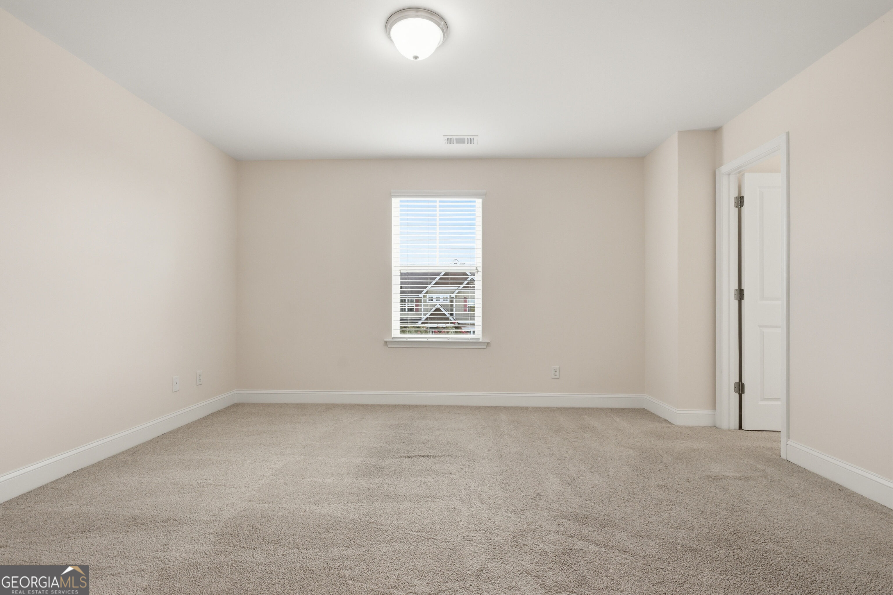 105 Grimsby Road Property Photo 21
