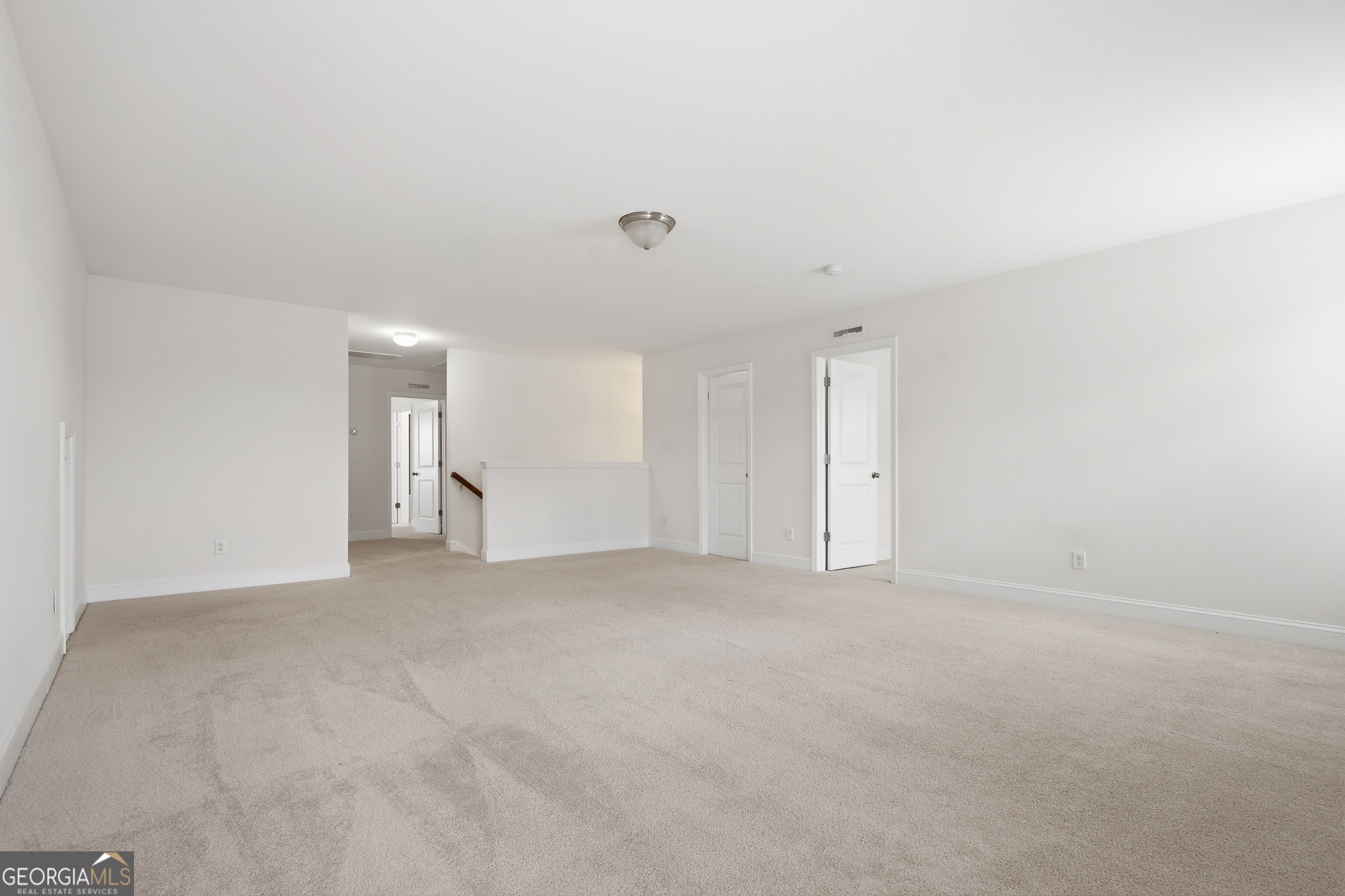 105 Grimsby Road Property Photo 25