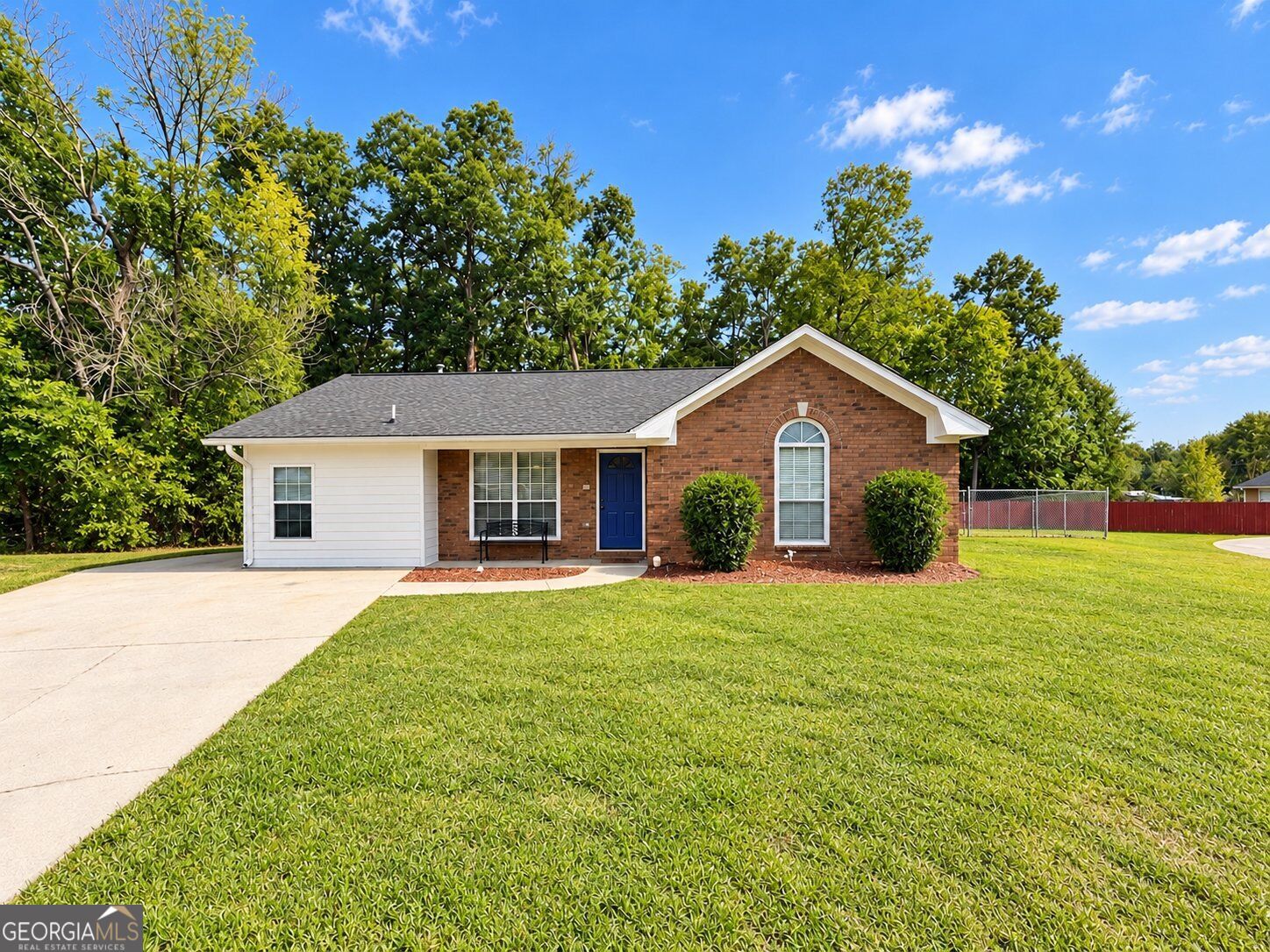 6 Shallowford Court NW